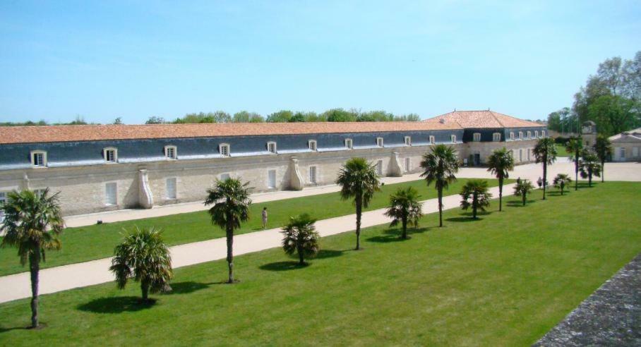 Le Petit Loft Des Thermes Rochefort (Charente-Maritime) Exterior photo